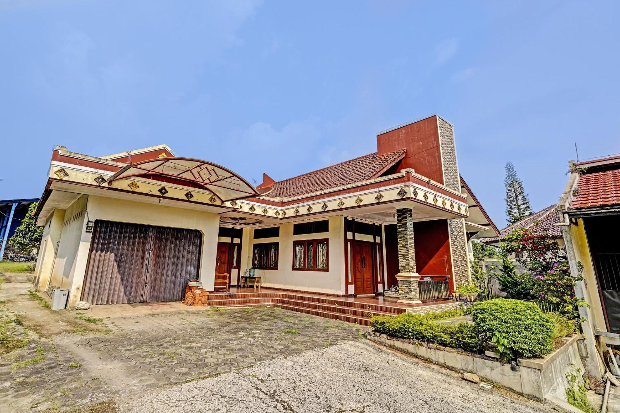 Oyo Life 91469 Pondok Pelita Lembang Exterior photo